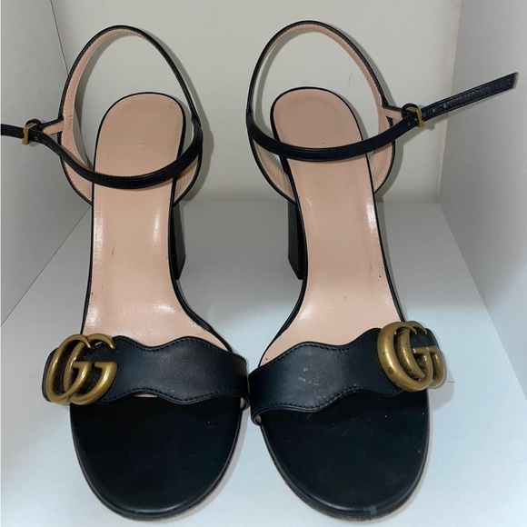 Gucci heels - Picture 1 of 4